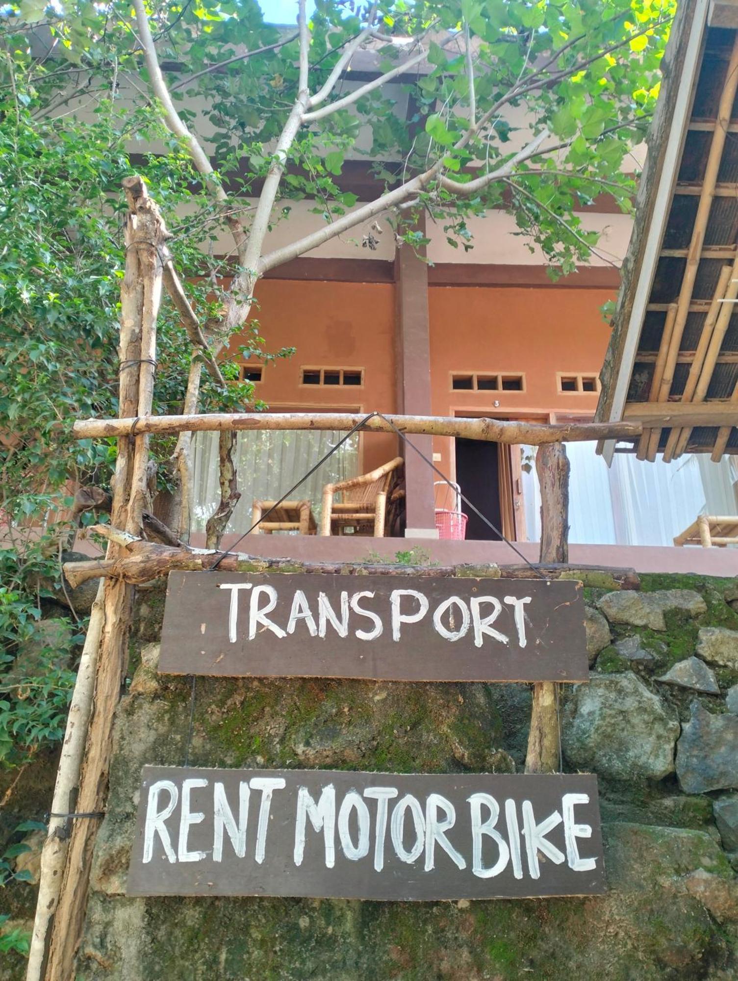 Fullmoon Homestay Kuta  Экстерьер фото